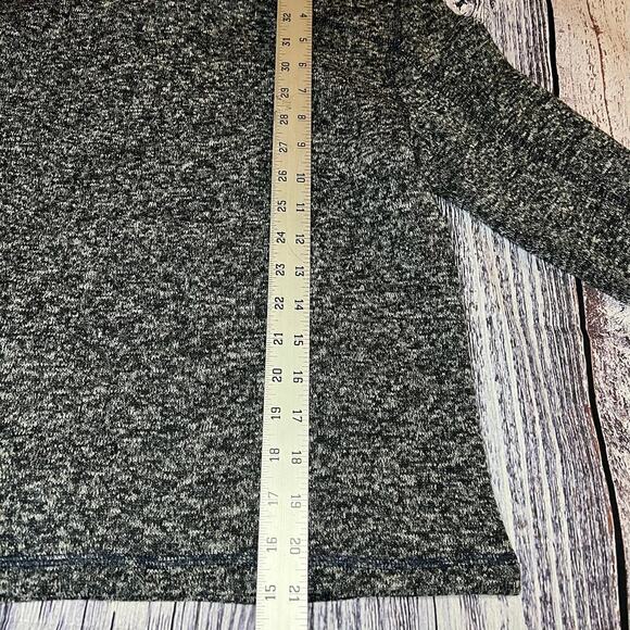 Boys Liv Outdoor Insulating Sweater Fleece, Gray, 1/4 Zip, NWT, Small 7/8, Warm - Picture 9 of 9